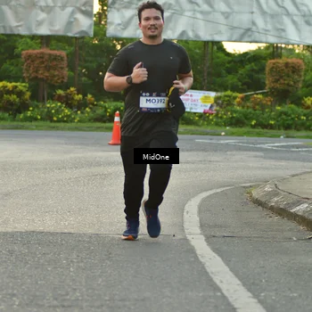 Runner Photo 7697129