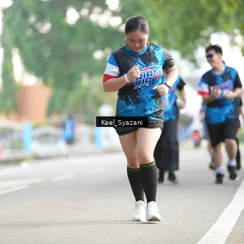 Runner Photo 7697136