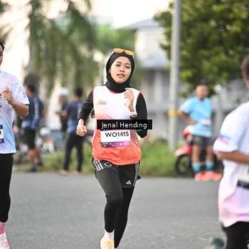 Runner Photo 7697140