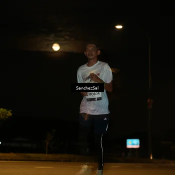 Runner Photo 7697145