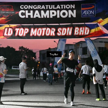 Runner Photo 7697180
