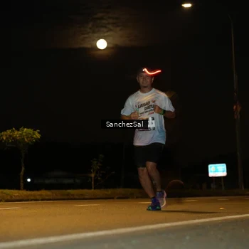 Runner Photo 7697185