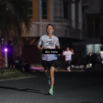 Runner Photo 7697189