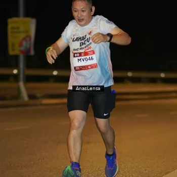 Runner Photo 7697210