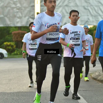 Runner Photo 7697219