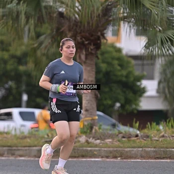 Runner Photo 7697224