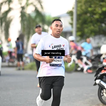 Runner Photo 7697228