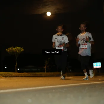 Runner Photo 7697230