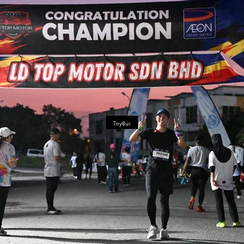 Runner Photo 7697244