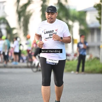 Runner Photo 7697245