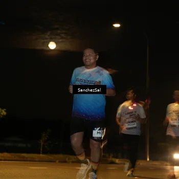 Runner Photo 7697253