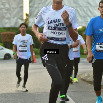 Runner Photo 7697263