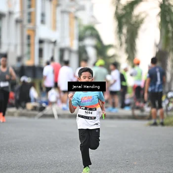 Runner Photo 7697270