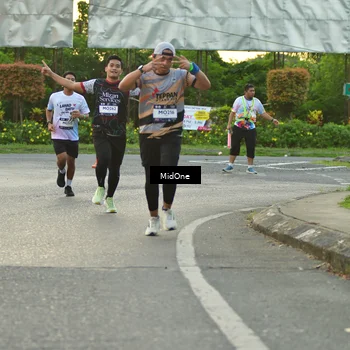 Runner Photo 7697281