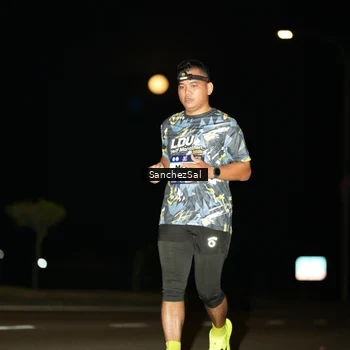 Runner Photo 7697304