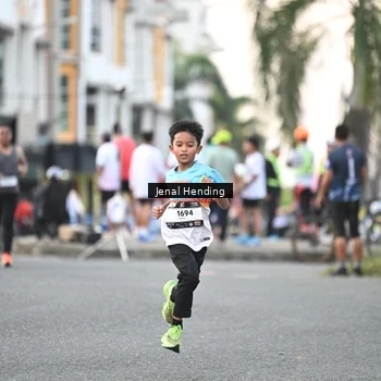 Runner Photo 7697308