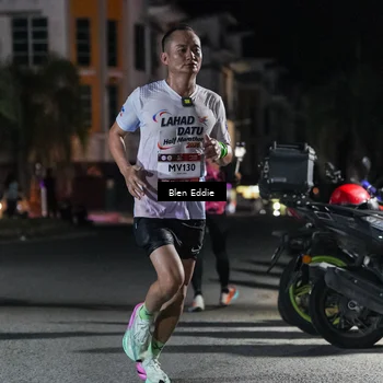 Runner Photo 7697324