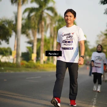 Runner Photo 7697327