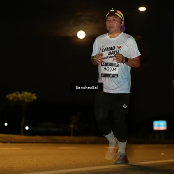 Runner Photo 7697328
