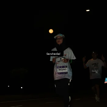 Runner Photo 7697329