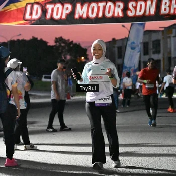 Runner Photo 7697333