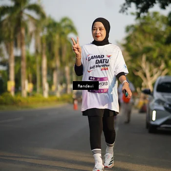 Runner Photo 7697341