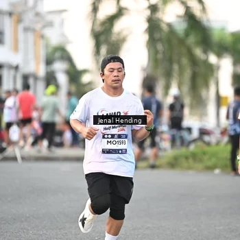 Runner Photo 7697343