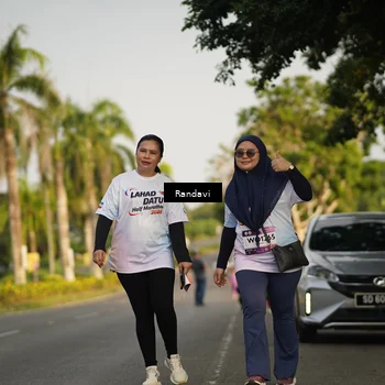 Runner Photo 7697344
