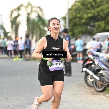 Runner Photo 7697417