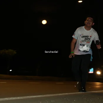 Runner Photo 7697424