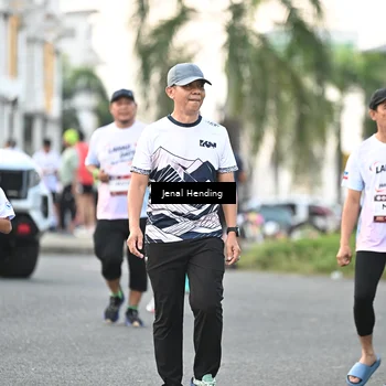 Runner Photo 7697433