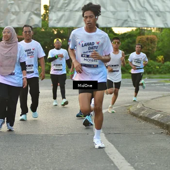 Runner Photo 7697464
