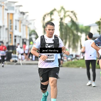 Runner Photo 7697479