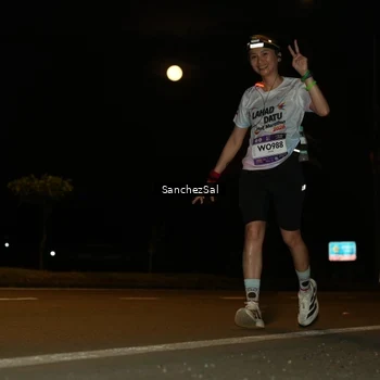 Runner Photo 7697530