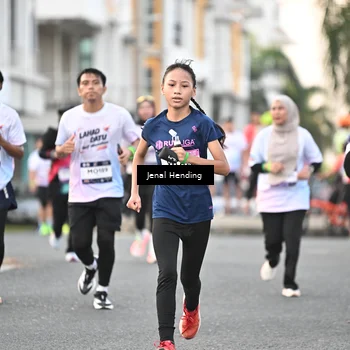 Runner Photo 7697562