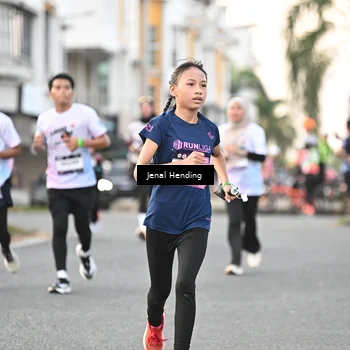 Runner Photo 7697566