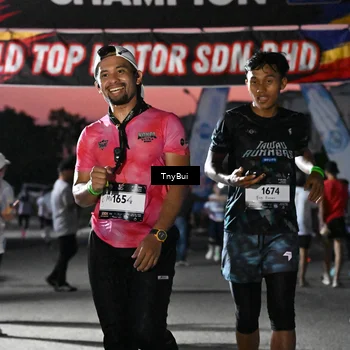 Runner Photo 7697571