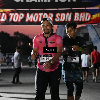 Runner Photo 7697578