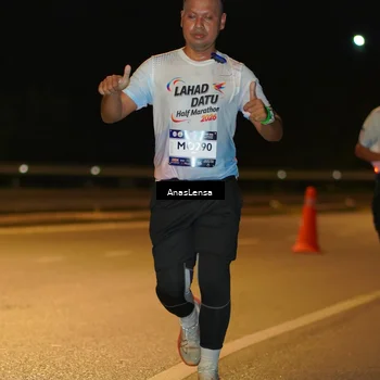 Runner Photo 7697580