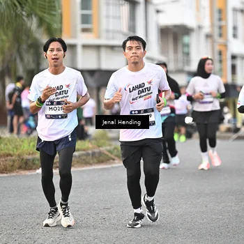 Runner Photo 7697591