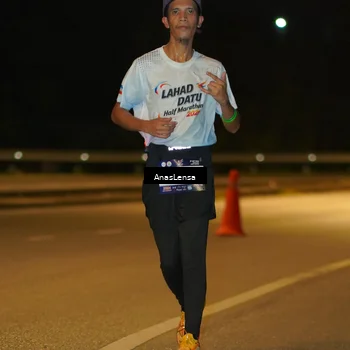 Runner Photo 7697595