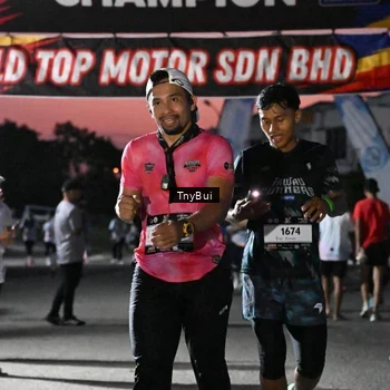 Runner Photo 7697600