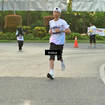 Runner Photo 7697602