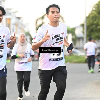 Runner Photo 7697609