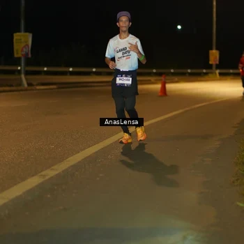 Runner Photo 7697612