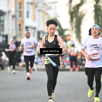 Runner Photo 7697642