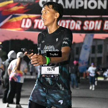 Runner Photo 7697651