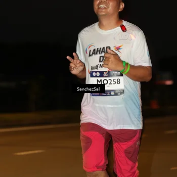Runner Photo 7697655