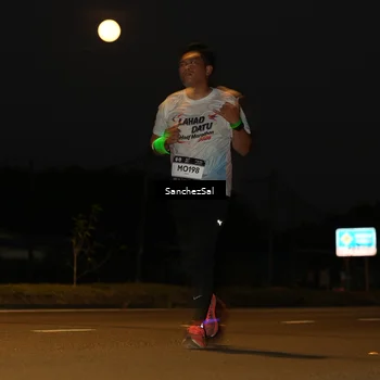 Runner Photo 7697662