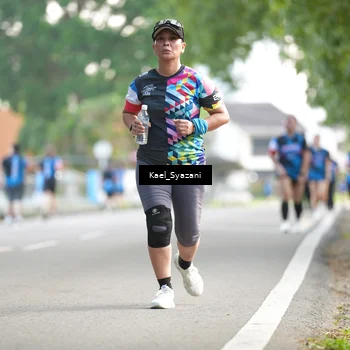 Runner Photo 7697663